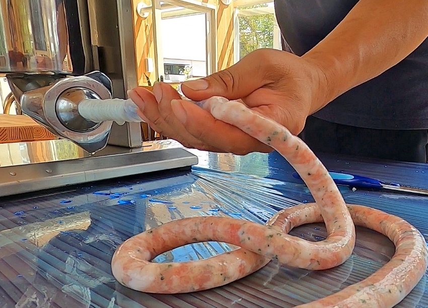 ソーセージ作ってみませんか？