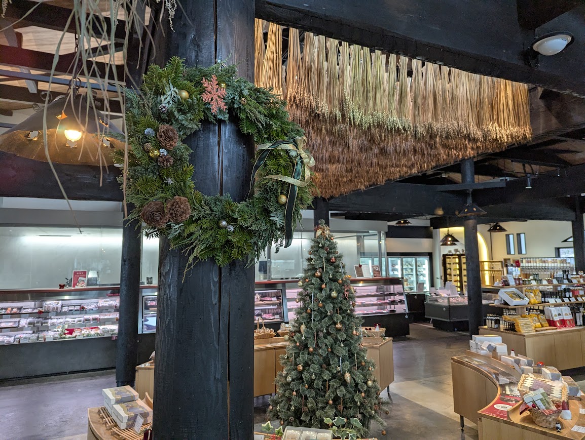 ファームマーケットおよびレストランティルズの「年末年始の営業」と「冬季期間の定休日」についてのご案内