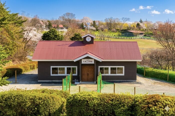 虹の丘に「たまごの学校」がオープン！